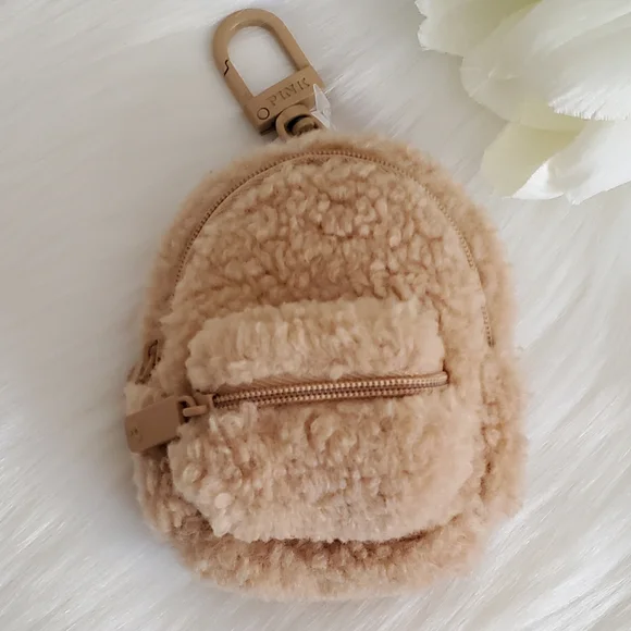 Pink Victoria's Backpack Keychain - Picture 2 of 8